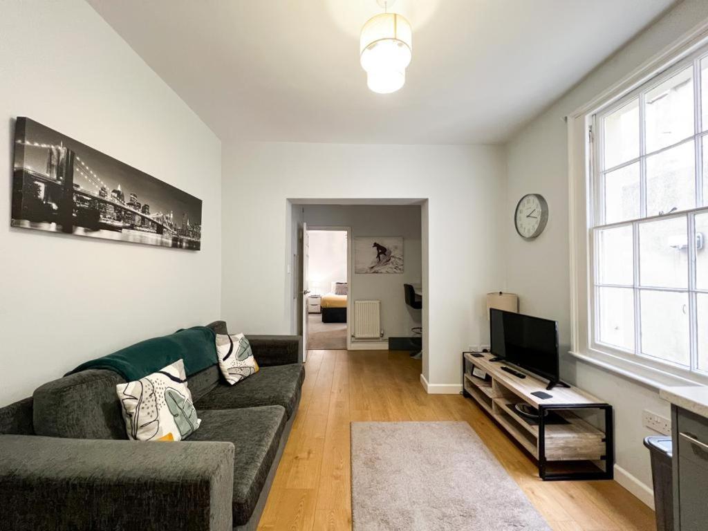 Suitely - Berkeley Apartamento